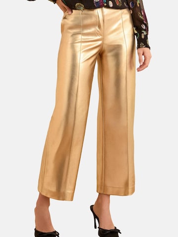 love & roses Loose fit Trousers in Gold: front