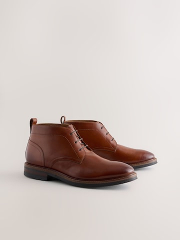 Next - Botines chukka en marrón