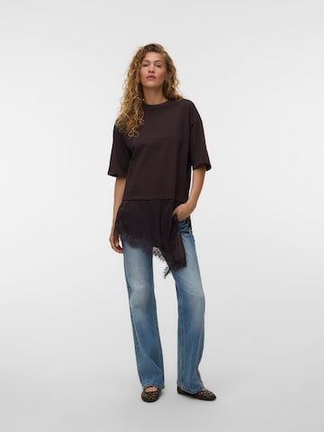 VERO MODA - Camiseta 'VMElly' en marrón: frente