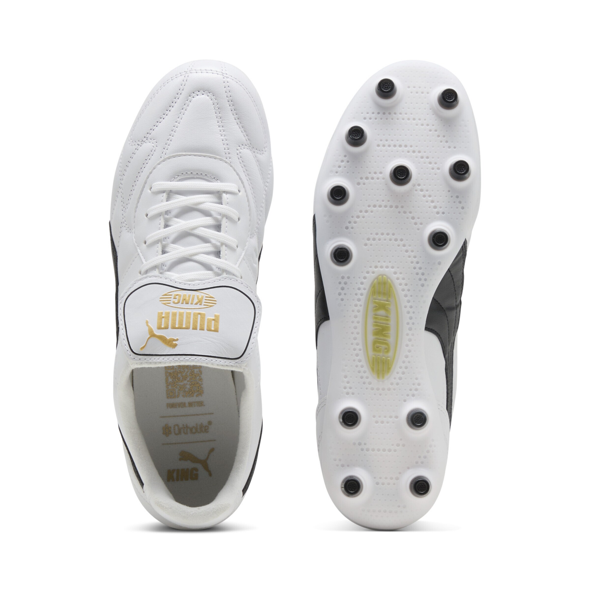 PUMA Soccer shoe in White