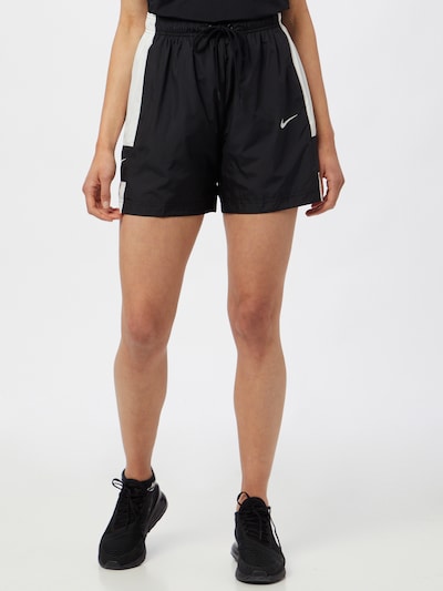 Pantaloni Nike Sportswear pe negru / alb, Vizualizare model