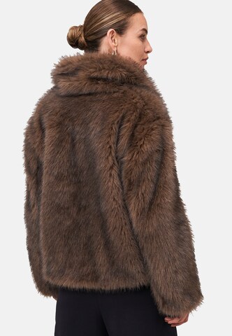 Veste mi-saison zero en marron