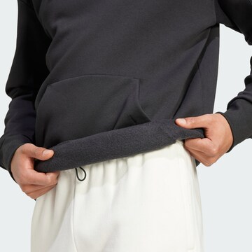 ADIDAS SPORTSWEAR Sportsweatshirt 'City Escape' in Schwarz