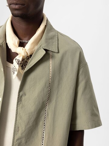 VAMOS CLO Comfort fit Button Up Shirt 'Shreveport' in Grey