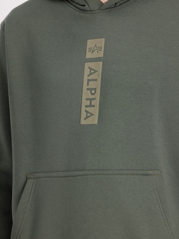 ALPHA INDUSTRIES Sweatshirt i grøn