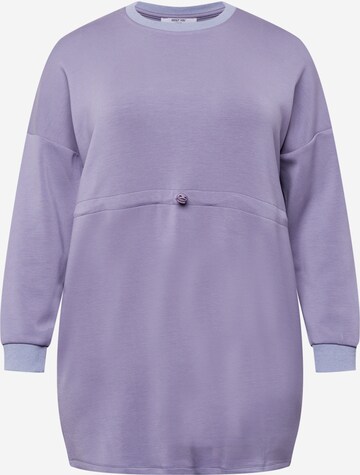 Robe 'Layla' ABOUT YOU Curvy en violet : devant