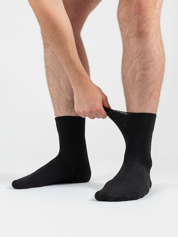Occulto Socks 'Diabetiker Goetz' in Black: front