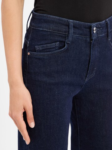 BRAX Loose fit Jeans 'Maine' in Blue