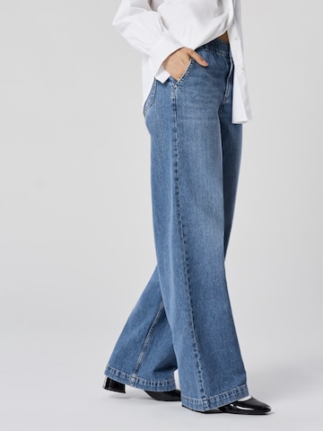 Wide Leg Jean 'ONLCOMET' ONLY en bleu : devant