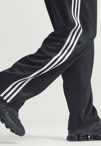 ADIDAS ORIGINALS Loosefit Hose 'Adicolor' in Schwarz