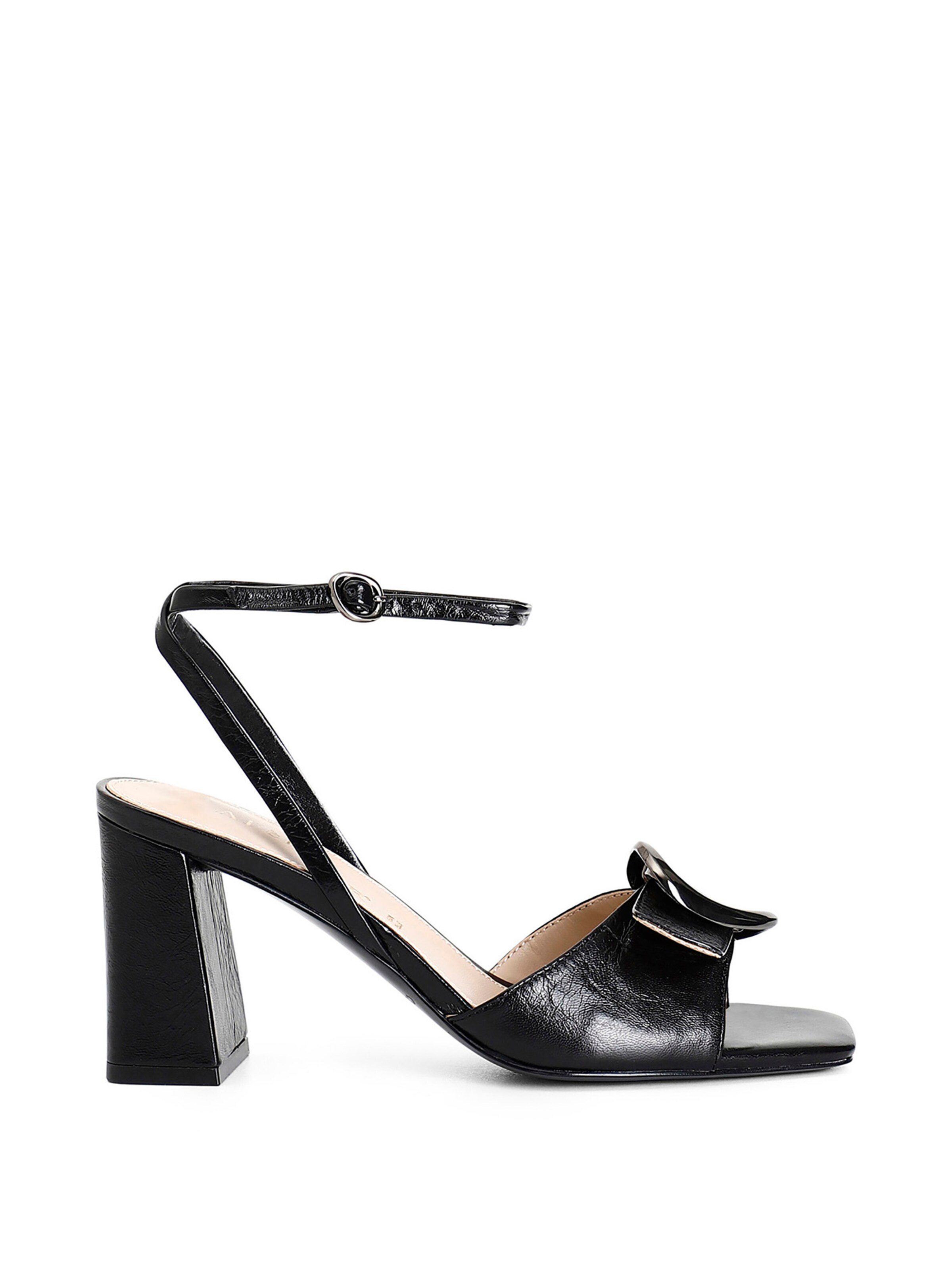 Décolleté di CAFè NOIR in nero