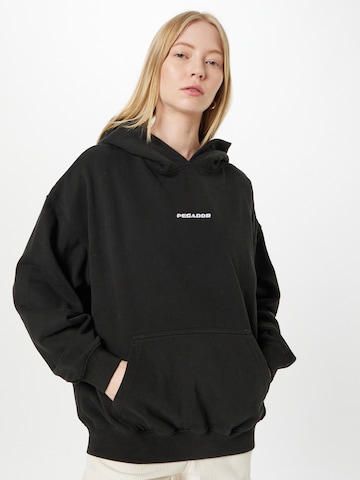 Bluză de molton 'CLARITA' de la Pegador pe negru: față