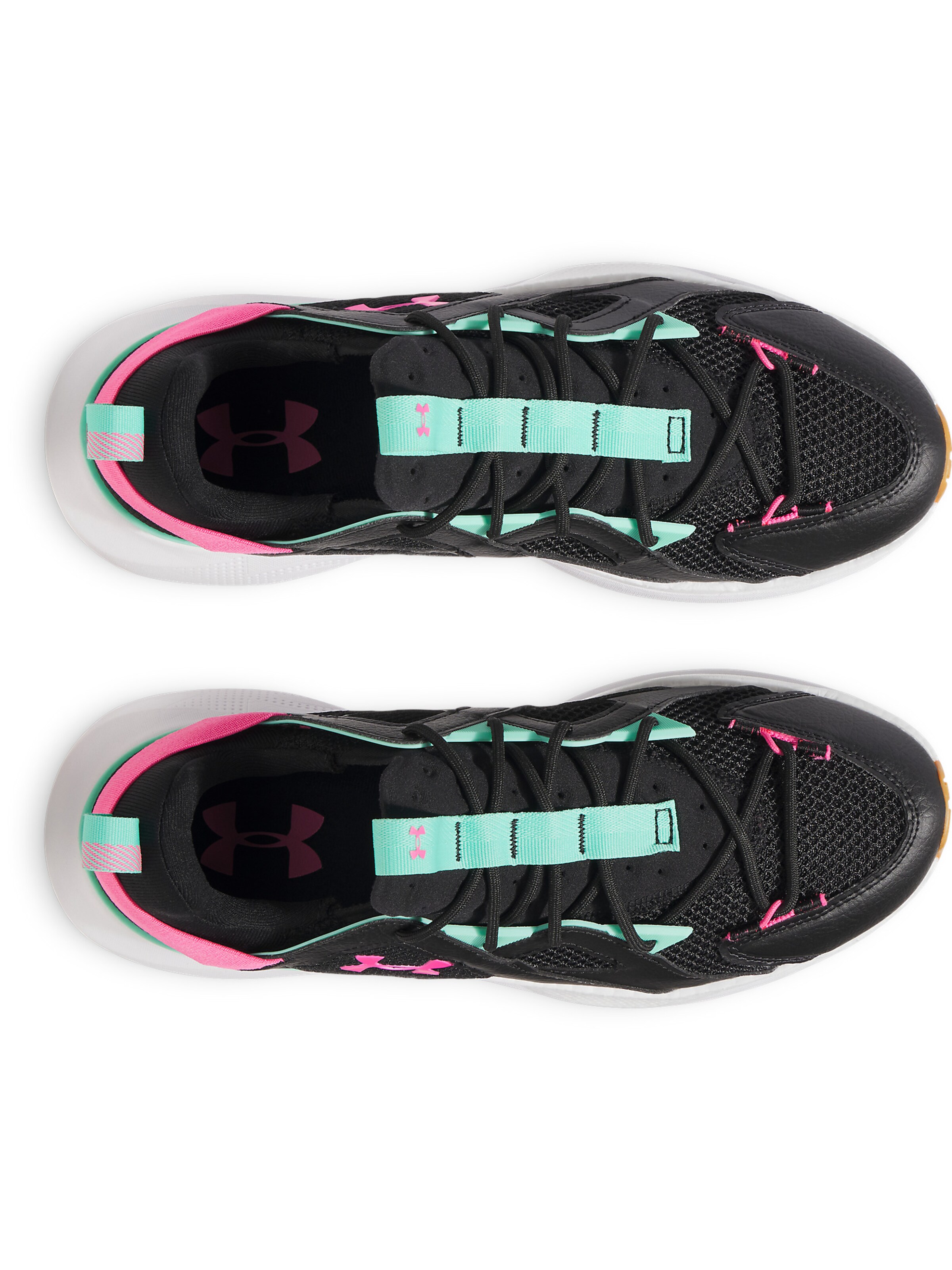 UNDER ARMOUR Sneakers laag in Zwart