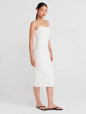 Dilvin Midi Kleid in Weiß