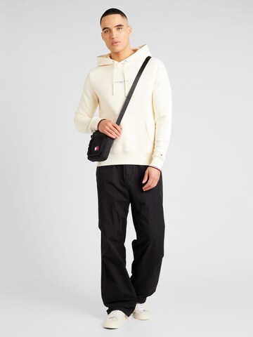 TOMMY HILFIGER Sweatshirt in Beige