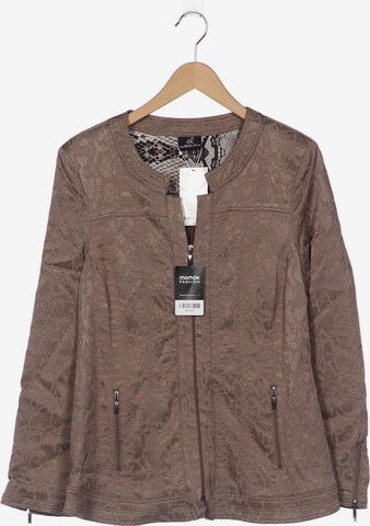 Emilia Lay Jacket & Coat in XL in Beige: front