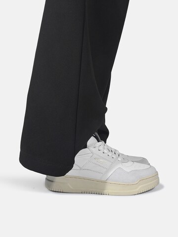 Crickit Sneakers laag ' OLINDA ' in Wit