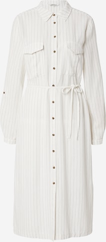 Robe-chemise 'Caro' ONLY en blanc : devant