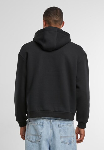 MT Upscale Sweatshirt in Schwarz