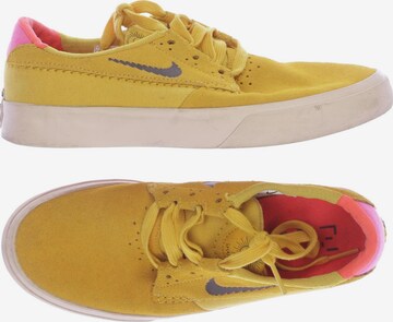 NIKE Sneakers & Trainers in 37,5 in Yellow: front