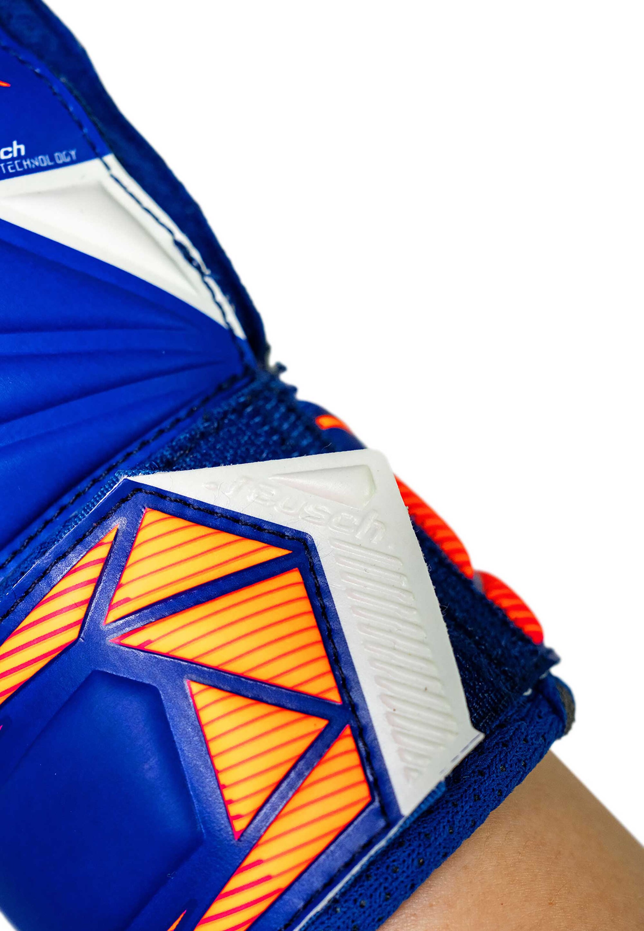 REUSCH Sports gloves 'Attrakt Solid Junior' in Blue