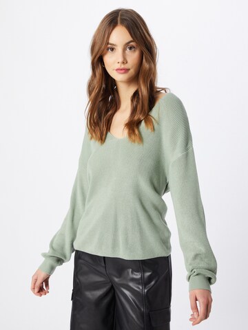 Miss Selfridge Sweater in Green: front