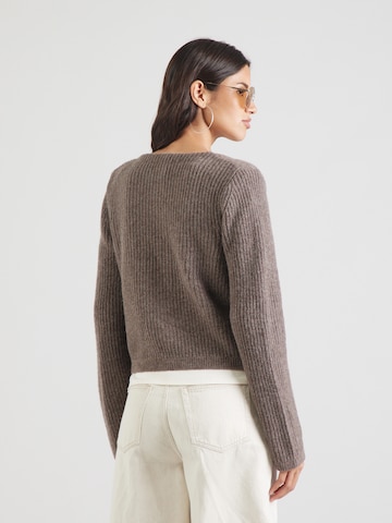 Cardigan & Other Stories en marron