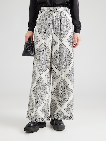 ONLY Wide leg Broek 'ONLHAIRON' in Wit: voorkant