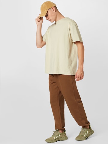 WEEKDAY Tapered Pants in Brown