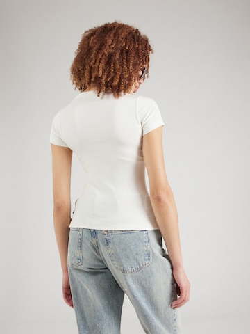 Tricou de la GUESS JEANS pe bej