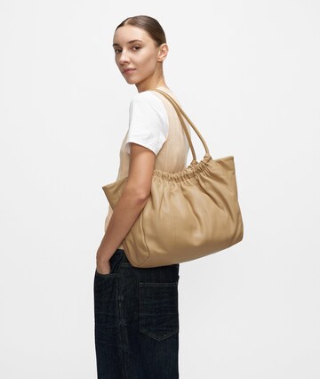 Liebeskind Berlin Shopper in Bruin: voorkant