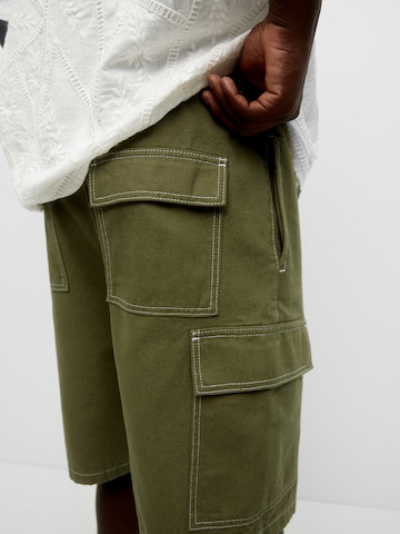regular Pantaloni cargo di Pull&Bear in verde