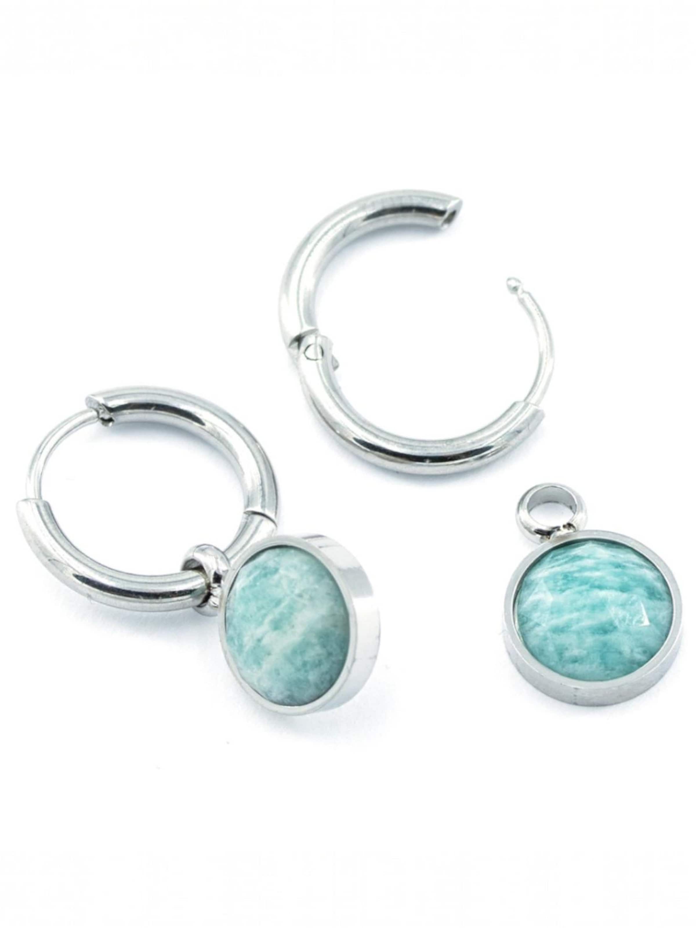 Sergio Engel Earrings in Green: front