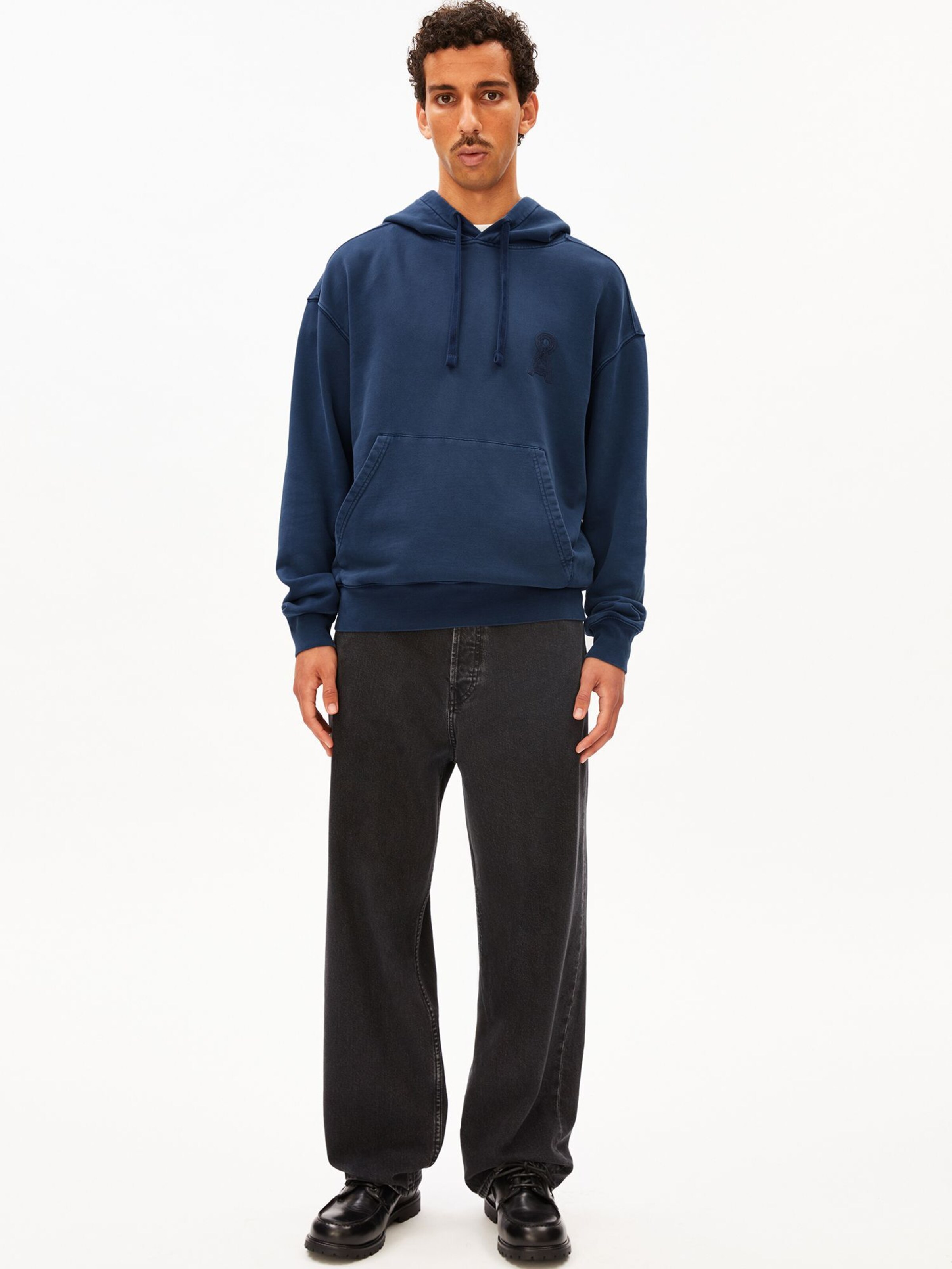 ARMEDANGELS Sweatshirt in Blauw