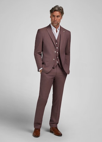 HECHTER PARIS Slim fit Suit in Red