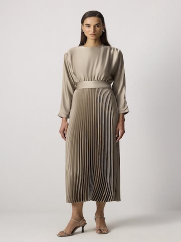 Touche Prive Dress in Grey