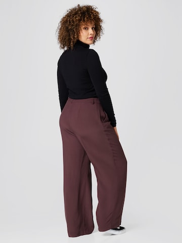 Wide leg Pantaloni con piega frontale 'Daliah' di A LOT LESS in marrone