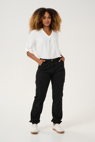 Effilé Pantalon cargo Love Copenhagen en noir