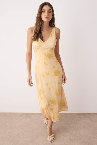 Abito di Trendyol in giallo: frontale