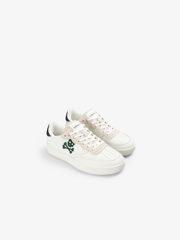 Baskets ' ' Scalpers en blanc