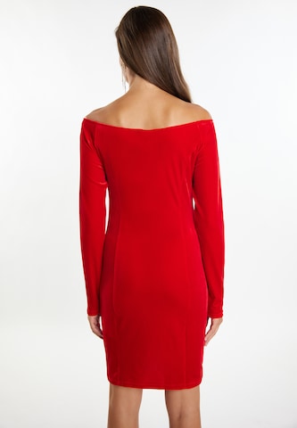 faina - Vestido de gala en rojo