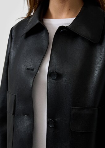 QS Between-Season Jacket in Black