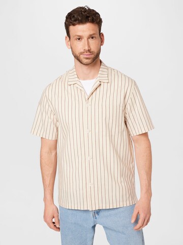 Regular fit Camicia di Rotholz in beige: frontale