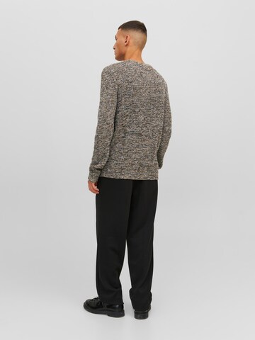 JACK & JONES Sweter 'William' w kolorze brązowy