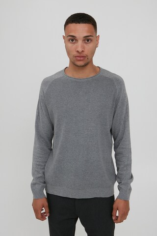 !Solid Sweater 'Tash' in Grey: front