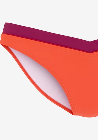Pantaloncini per bikini di s.Oliver in arancione