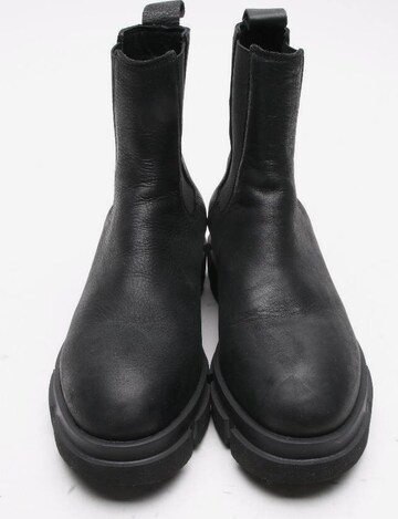 Copenhagen Dress Boots in 38 in Black