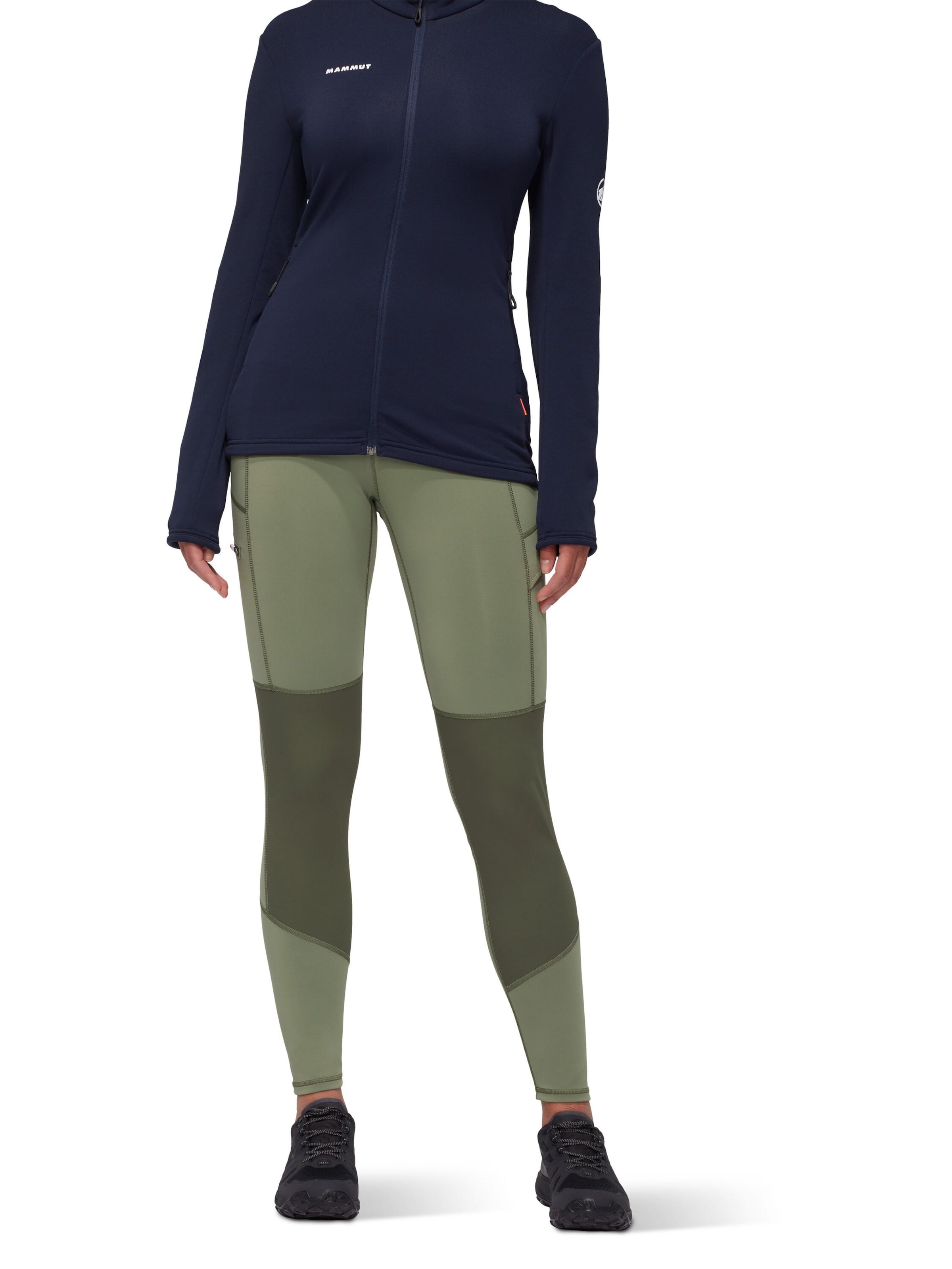 MAMMUT Skinny Outdoor Pants in Green: front