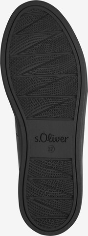 Sneaker low de la s.Oliver pe negru