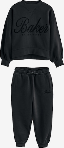 juoda Baker by Ted Baker Treningas: priekis